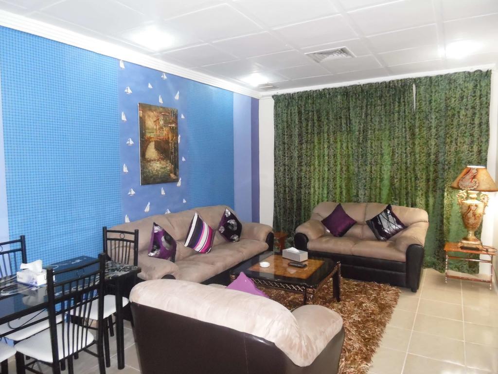 Leader Apartments 2 Kuwait City Esterno foto