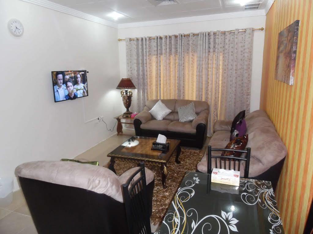 Leader Apartments 2 Kuwait City Esterno foto
